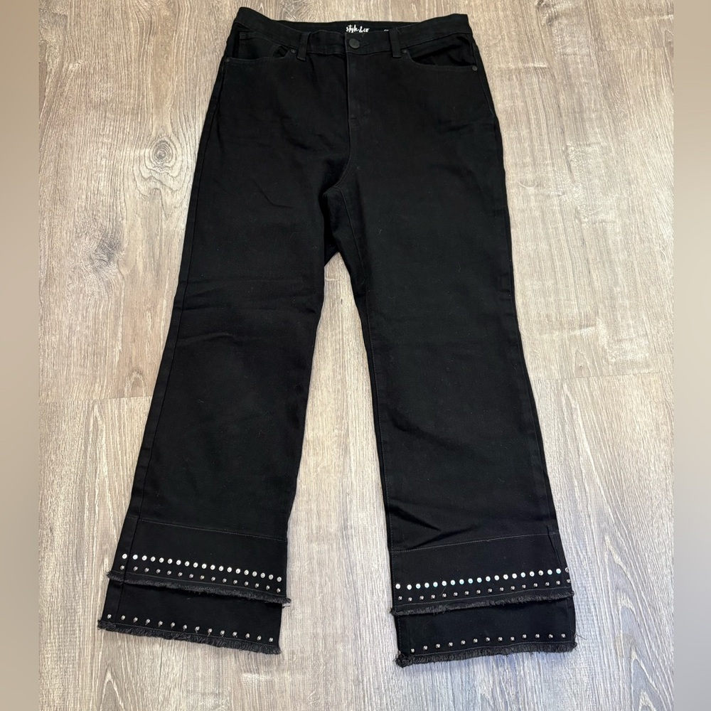 Style &  Co. Cropped Studded Flare Jeans SZ 12